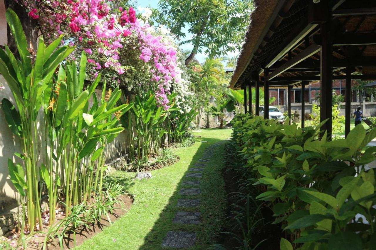 Villa Seminyak William Exterior photo